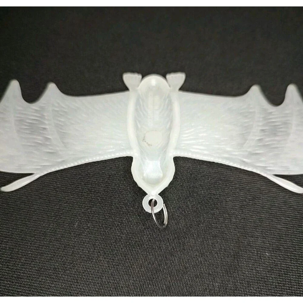 Glow in the Dark Necklace Bat Skull Bones Party Favor Science 31